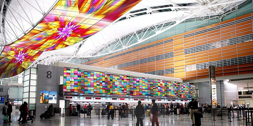 Рішення систем інфопанелей для аеропортів