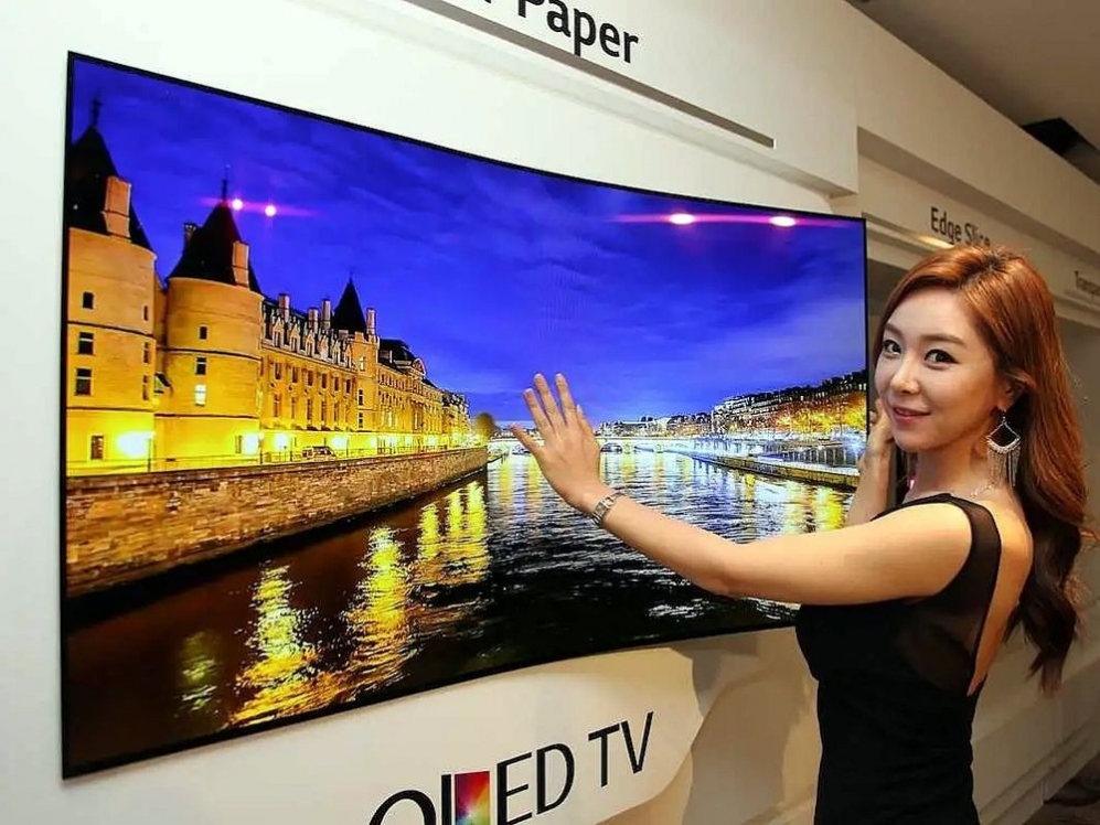 The first ultra-thin TV from LG